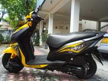 https://riyasewana.com/uploads/honda-dio-177322913464.jpg