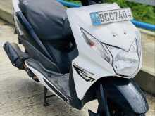 https://riyasewana.com/uploads/honda-dio-177543822572.jpg