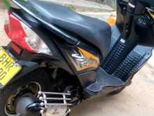 https://riyasewana.com/uploads/honda-dio-179122613193.jpg