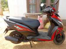 https://riyasewana.com/uploads/honda-dio-179415722033.jpg