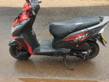 https://riyasewana.com/uploads/honda-dio-17949516905.jpg