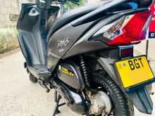 https://riyasewana.com/uploads/honda-dio-1810045613902.jpg
