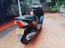 https://riyasewana.com/uploads/honda-dio-181120034172.jpg