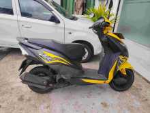https://riyasewana.com/uploads/honda-dio-1812205213274.jpg