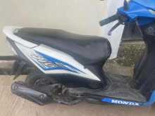 https://riyasewana.com/uploads/honda-dio-1812263722333.jpg