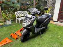 https://riyasewana.com/uploads/honda-dio-1812355113824.jpg