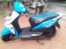 https://riyasewana.com/uploads/honda-dio-181326134943.jpg