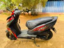 https://riyasewana.com/uploads/honda-dio-181458241185.jpg