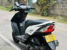 https://riyasewana.com/uploads/honda-dio-1815184122572.jpg