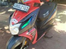 Honda DIO 2018 Motorbike