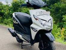 https://riyasewana.com/uploads/honda-dio-1816453213754.jpg