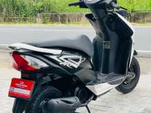 https://riyasewana.com/uploads/honda-dio-181745581136.jpg