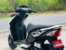 https://riyasewana.com/uploads/honda-dio-181745581615.jpg