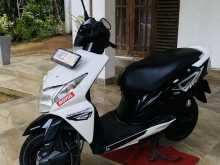 https://riyasewana.com/uploads/honda-dio-1819262113363.jpg