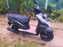 https://riyasewana.com/uploads/honda-dio-1821062613931.jpg