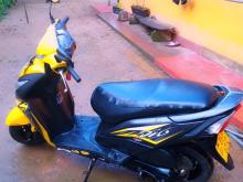 Honda DIO 2017 Motorbike