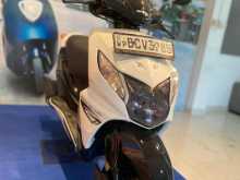 https://riyasewana.com/uploads/honda-dio-18917111972.jpg