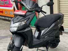 https://riyasewana.com/uploads/honda-dio-1904561073.jpg
