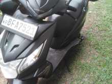 https://riyasewana.com/uploads/honda-dio-1910093013103.jpg