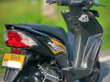 https://riyasewana.com/uploads/honda-dio-1911290622302.jpg