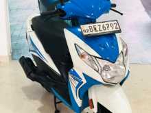 https://riyasewana.com/uploads/honda-dio-191131121242.jpg