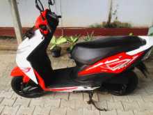 https://riyasewana.com/uploads/honda-dio-1912441622892.jpg