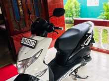 https://riyasewana.com/uploads/honda-dio-1913460513843.jpg