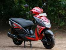https://riyasewana.com/uploads/honda-dio-1915290613422.jpg