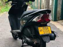 https://riyasewana.com/uploads/honda-dio-191540281022.jpg