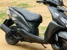 https://riyasewana.com/uploads/honda-dio-1915464722462.jpg