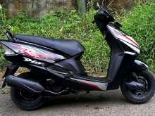 https://riyasewana.com/uploads/honda-dio-191605124622.jpg