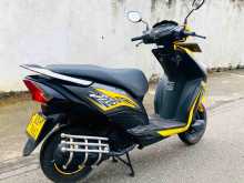 https://riyasewana.com/uploads/honda-dio-191650351676.jpg