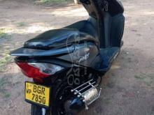 https://riyasewana.com/uploads/honda-dio-191709161364345.jpg