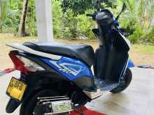 Honda Dio 2017 Motorbike