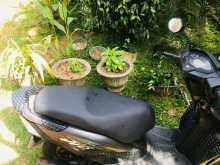 https://riyasewana.com/uploads/honda-dio-192111414562.jpg