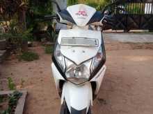 https://riyasewana.com/uploads/honda-dio-1921453113402.jpg