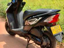 https://riyasewana.com/uploads/honda-dio-1921502013342.jpg