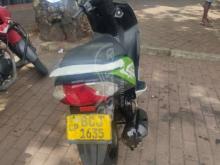 https://riyasewana.com/uploads/honda-dio-192225211301391.jpg