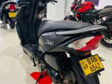 https://riyasewana.com/uploads/honda-dio-1926001894.jpg