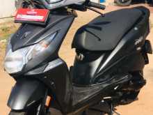 https://riyasewana.com/uploads/honda-dio-1928021592.jpg