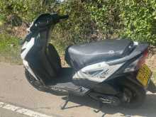 https://riyasewana.com/uploads/honda-dio-1945504183.jpg