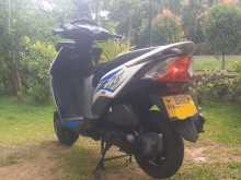 https://riyasewana.com/uploads/honda-dio-19646134073.jpg