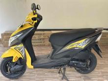https://riyasewana.com/uploads/honda-dio-197184324261.jpg