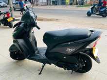 https://riyasewana.com/uploads/honda-dio-198412922073.jpg