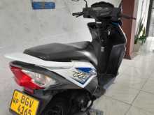 https://riyasewana.com/uploads/honda-dio-199025813374.jpg