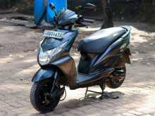 https://riyasewana.com/uploads/honda-dio-201014084162.jpg