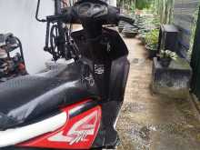 https://riyasewana.com/uploads/honda-dio-201338094292.jpg