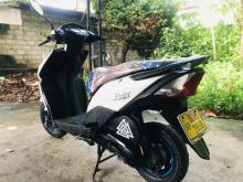 https://riyasewana.com/uploads/honda-dio-2013424219215.jpg