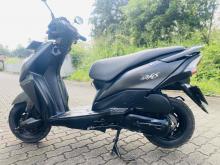 https://riyasewana.com/uploads/honda-dio-2014124424171.jpg