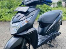 https://riyasewana.com/uploads/honda-dio-2014124524083.jpg